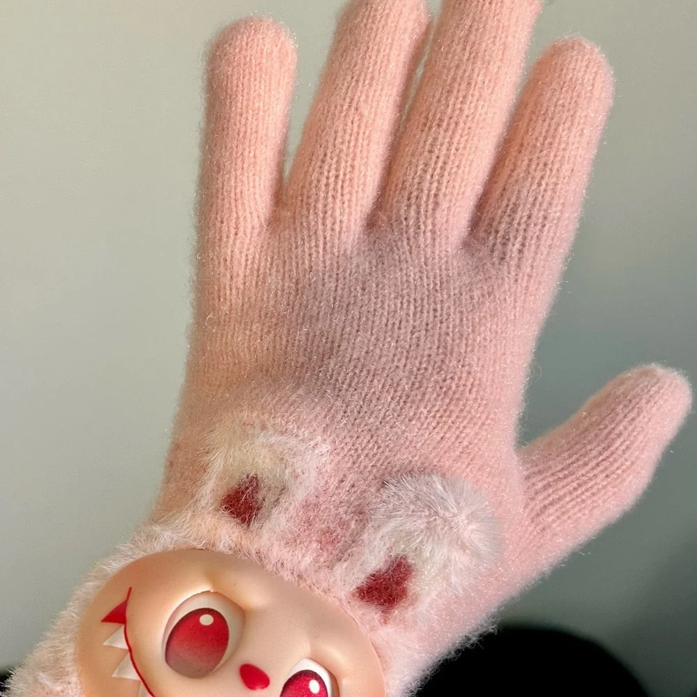 Kids Fuzzy Monster Gloves